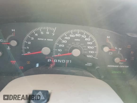 ✅ 2004 Ford Expedition Eddie Bauer • VIN: 1FMFU18L44LB82613 • Lot: 86527175. Listed on Copart with 208,459 mi. Free auction sales archive from the USA and detailed vehicle history report at DreamBid. Image 9.