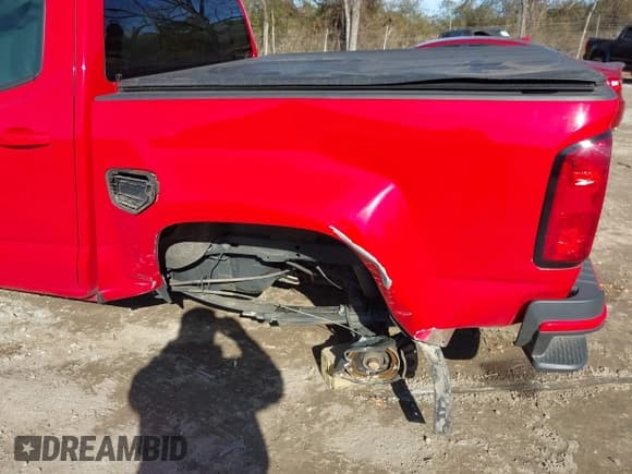 ✅ 2019 Chevrolet Colorado 2WD Work Truck • VIN: 1GCGSBENXK1282444 • Лот: 41314571. Опубликован ранее на IAAI с пробегом 92 416 миль. Бесплатный доступ к архиву аукционных продаж из США и подробный отчёт об истории автомобиля на DreamBid. Изображение 6.