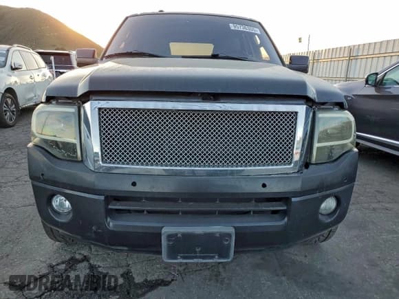 ✅ 2014 Ford Expedition Limited • VIN: 1FMJU1K59EEF27757 • Lot: 95736355. Listed on Copart with 172,877 mi. Free auction sales archive from the USA and detailed vehicle history report at DreamBid. Image 5.