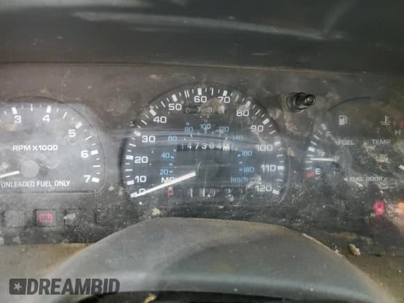 ✅ 1996 Ford Windstar GL • VIN: 2FMDA514XTBC69554 • Lot: 69281574. Wystawiony na Copart z przebiegiem 147 384 mil. Bezpłatny archiwum sprzedaży aukcyjnych z USA i szczegółowy raport historii pojazdu na DreamBid. Zdjęcie 9.