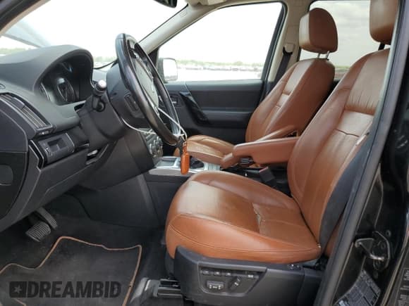 ✅ 2014 Land Rover LR2 HSE Lux • VIN: SALFT2BG7EH409119 • Лот: 53194795. Опубликован ранее на Copart с пробегом 126 472 миль. Бесплатный доступ к архиву аукционных продаж из США и подробный отчёт об истории автомобиля на DreamBid. Изображение 7.