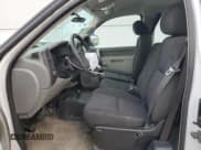 ✅ 2011 GMC Sierra 1500 Work Truck • VIN: 1GTR2TE33BZ392380 • Lot: 91399385. Wystawiony na Copart z przebiegiem 199 353 mil. Bezpłatny archiwum sprzedaży aukcyjnych z USA i szczegółowy raport historii pojazdu na DreamBid. Zdjęcie 7.