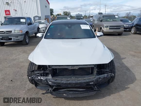 ✅ 2017 BMW M3 • VIN: WBS8M9C39H5G85823 • Lot: 41637990. Wystawiony na IAAI z przebiegiem 70 515 mil. Bezpłatny archiwum sprzedaży aukcyjnych z USA i szczegółowy raport historii pojazdu na DreamBid. Zdjęcie 13.