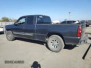✅ 2003 Chevrolet Silverado 1500 LS • VIN: 2GCEC19V031313446 • Лот: 77486974. Опубликован ранее на Copart с пробегом 248 756 миль. Бесплатный доступ к архиву аукционных продаж из США и подробный отчёт об истории автомобиля на DreamBid. Изображение 2.