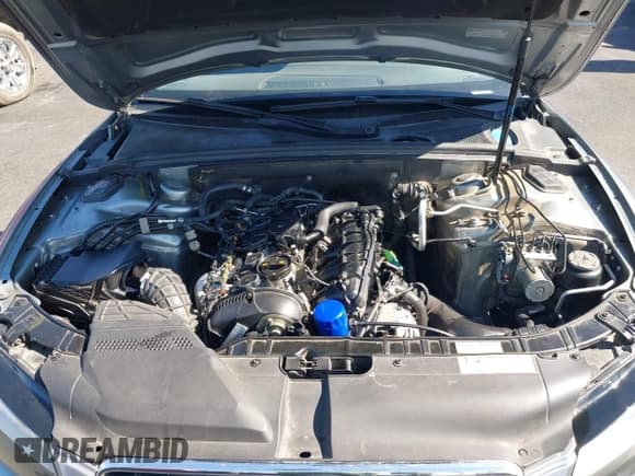 ✅ 2010 Audi A5 Prestige • VIN: WAUVFAFH1AN022369 • Lot: 42631945. Listed on IAAI with 156,434 mi. Free auction sales archive from the USA and detailed vehicle history report at DreamBid. Image 10.