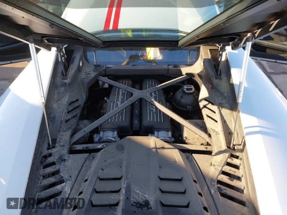 ✅ 2021 Lamborghini Huracan • VIN: ZHWUF5ZF7MLA16358 • Lot: 41407639. Listed on IAAI with 20,980 mi. Free auction sales archive from the USA and detailed vehicle history report at DreamBid. Image 10.