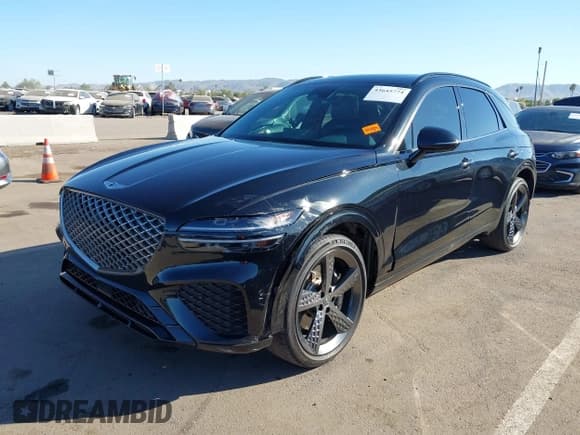✅ 2023 Genesis GV70 2.5T • VIN: KMUMADTB5PU101635 • Lot: 43645774. Listed on IAAI with 34,790 mi. Free auction sales archive from the USA and detailed vehicle history report at DreamBid. Image 6.