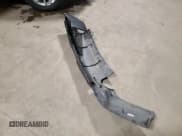 ✅ 2020 Chevrolet Traverse LS • VIN: 1GNERFKWXLJ303518 • Lot: 90496695. Wystawiony na Copart z przebiegiem 92 771 mil. Bezpłatny archiwum sprzedaży aukcyjnych z USA i szczegółowy raport historii pojazdu na DreamBid. Zdjęcie 13.