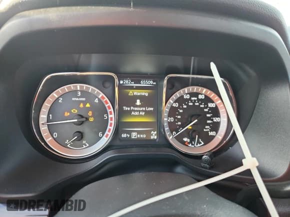 ✅ 2017 Nissan Titan SV • VIN: 1N6BA1F32HN532018 • Lot: 91584795. Listed on Copart with 65,509 mi. Free auction sales archive from the USA and detailed vehicle history report at DreamBid. Image 9.