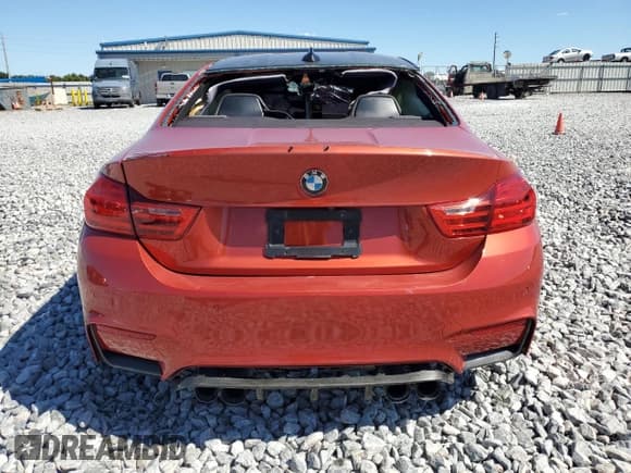 ✅ 2015 BMW M4 • VIN: WBS3R9C50FK330239 • Lot: 82401545. Wystawiony na Copart z przebiegiem Nie podano. Bezpłatny archiwum sprzedaży aukcyjnych z USA i szczegółowy raport historii pojazdu na DreamBid. Zdjęcie 6.