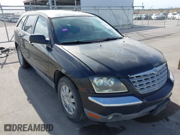 ✅ 2006 Chrysler Pacifica Touring • VIN: 2A8GF68486R609948 • Lot: 43592653. Wystawiony na IAAI z przebiegiem 169 979 mil. Bezpłatny archiwum sprzedaży aukcyjnych z USA i szczegółowy raport historii pojazdu na DreamBid. Zdjęcie 6.