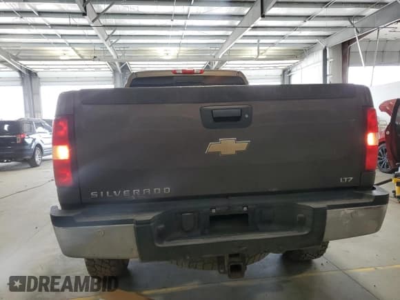 ✅ 2007 Chevrolet Silverado 2500HD 1LT • VIN: 1GCHK23667F525032 • Lot: 65457055. Listed on Copart with 333,999 mi. Free auction sales archive from the USA and detailed vehicle history report at DreamBid. Image 6.