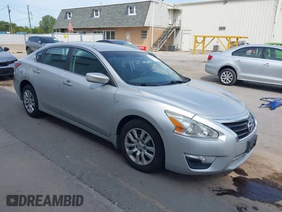 ✅ 2015 Nissan Altima S • VIN: 1N4AL3AP2FC109257 • Лот: 43178423. Опубликован ранее на IAAI с пробегом 54 203 миль. Бесплатный доступ к архиву аукционных продаж из США и подробный отчёт об истории автомобиля на DreamBid. Изображение 1.