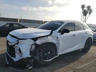 ✅ 2024 Lexus RX 500h F Sport Performance • VIN: 2T2BCMEA2RC015381 • Лот: 63530815. Опубликован ранее на Copart с пробегом 17 170 миль. Бесплатный доступ к архиву аукционных продаж из США и подробный отчёт об истории автомобиля на DreamBid. Изображение 1.