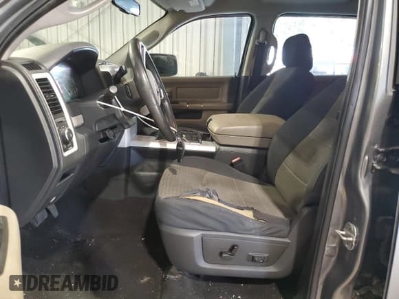 ✅ 2009 Dodge 1500 SLT • VIN: 1D3HV13TX9S771462 • Lot: 55118675. Wystawiony na Copart z przebiegiem 207 002 mil. Bezpłatny archiwum sprzedaży aukcyjnych z USA i szczegółowy raport historii pojazdu na DreamBid. Zdjęcie 7.