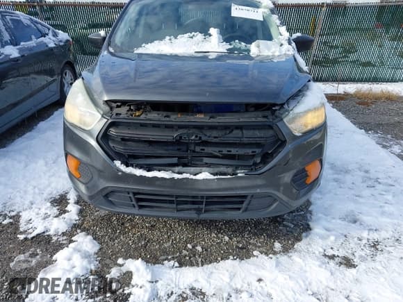 ✅ 2017 Ford Escape S • VIN: 1FMCU0F79HUC51220 • Lot: 43870711. Listed on IAAI with 197,159 mi. Free auction sales archive from the USA and detailed vehicle history report at DreamBid. Image 6.