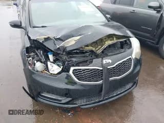 ✅ 2015 Kia Forte LX • VIN: KNAFX4A6XF5400009 • Лот: 43708408. Опубликован ранее на IAAI с пробегом 91 155 миль. Бесплатный доступ к архиву аукционных продаж из США и подробный отчёт об истории автомобиля на DreamBid. Изображение 6.