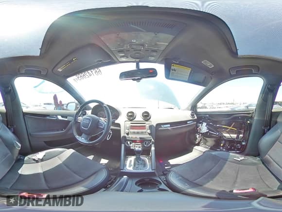 ✅ 2011 Audi A3 Premium Plus • VIN: WAUMFAFM2BA081495 • Лот: 66142665. Опубликован ранее на Copart с пробегом 102 636 миль. Бесплатный доступ к архиву аукционных продаж из США и подробный отчёт об истории автомобиля на DreamBid. Изображение 15.