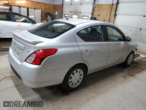 ✅ 2017 Nissan Versa SV • VIN: 3N1CN7AP4HK446517 • Lot: 93260645. Listed on Copart with 116,109 mi. Free auction sales archive from the USA and detailed vehicle history report at DreamBid. Image 3.