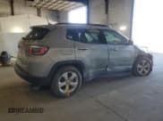 ✅ 2019 Jeep Compass Latitude • VIN: 3C4NJCBB9KT742454 • Lot: 92419105. Wystawiony na Copart z przebiegiem 115 699 mil. Bezpłatny archiwum sprzedaży aukcyjnych z USA i szczegółowy raport historii pojazdu na DreamBid. Zdjęcie 3.