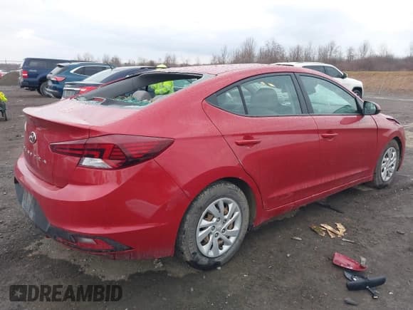 ✅ 2019 Hyundai Elantra SE • VIN: 5NPD74LF8KH493887 • Lot: 41824058. Listed on IAAI with 53,107 mi. Free auction sales archive from the USA and detailed vehicle history report at DreamBid. Image 4.