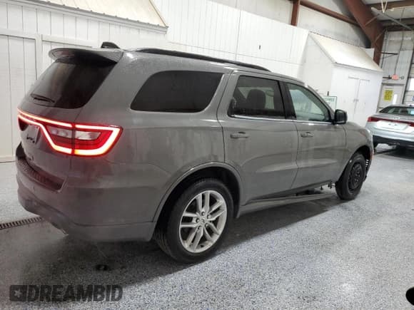 ✅ 2023 Dodge Durango R/T Plus • VIN: 1C4SDJCT0PC555807 • Lot: 89507745. Listed on Copart with 44,635 mi. Free auction sales archive from the USA and detailed vehicle history report at DreamBid. Image 3.
