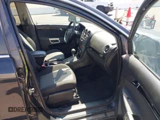 ✅ 2013 Chevrolet Captiva Sport LT • VIN: 3GNAL3EK5DS626446 • Lot: 42057362. Wystawiony na IAAI z przebiegiem 157 499 mil. Bezpłatny archiwum sprzedaży aukcyjnych z USA i szczegółowy raport historii pojazdu na DreamBid. Zdjęcie 5.