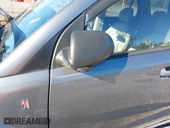 ✅ 2006 Saturn VUE • VIN: 5GZCZ33D76S885098 • Lot: 41356926. Wystawiony na IAAI z przebiegiem 183 460 mil. Bezpłatny archiwum sprzedaży aukcyjnych z USA i szczegółowy raport historii pojazdu na DreamBid. Zdjęcie 6.