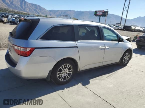 ✅ 2012 Honda Odyssey EX • VIN: 5FNRL5H49CB501199 • Лот: 89476765. Опубликован ранее на Copart с пробегом 253 301 миль. Бесплатный доступ к архиву аукционных продаж из США и подробный отчёт об истории автомобиля на DreamBid. Изображение 3.