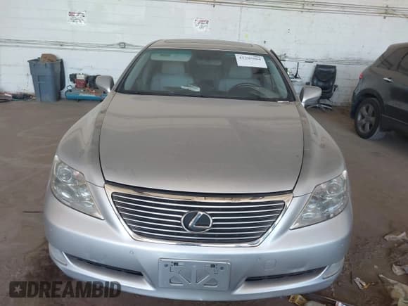 ✅ 2008 Lexus LS 460 • VIN: JTHBL46FX85057659 • Lot: 42205064. Listed on IAAI with 241,470 mi. Free auction sales archive from the USA and detailed vehicle history report at DreamBid. Image 12.