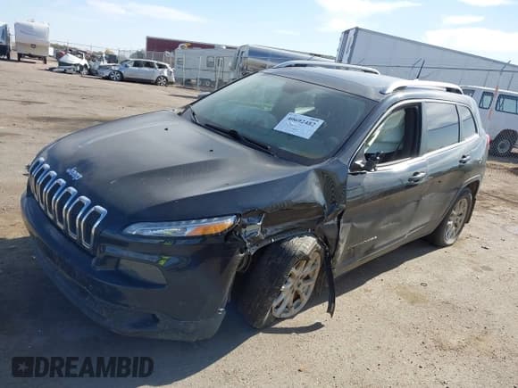 ✅ 2016 Jeep Cherokee Latitude • VIN: 1C4PJMCS7GW144460 • Lot: 40692482. Wystawiony na IAAI z przebiegiem 100 450 mil. Bezpłatny archiwum sprzedaży aukcyjnych z USA i szczegółowy raport historii pojazdu na DreamBid. Zdjęcie 17.