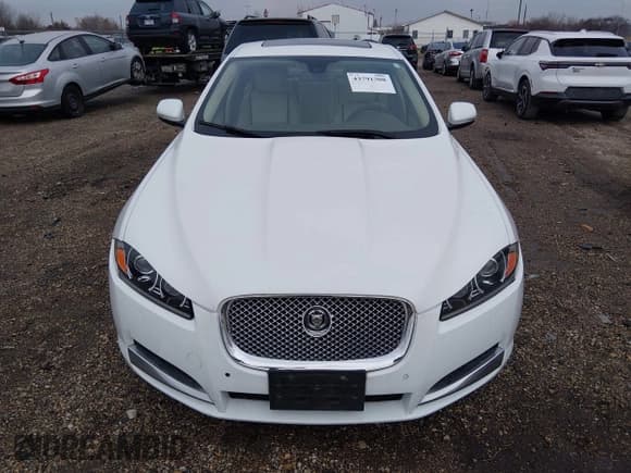 ✅ 2012 Jaguar XF Portfolio • VIN: SAJWA0HB9CLS40584 • Lot: 43791308. Wystawiony na IAAI z przebiegiem Nie podano. Bezpłatny archiwum sprzedaży aukcyjnych z USA i szczegółowy raport historii pojazdu na DreamBid. Zdjęcie 6.