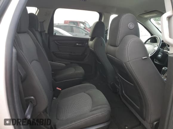 ✅ 2014 Chevrolet Traverse LT • VIN: 1GNKRGKD9EJ171944 • Lot: 92418255. Wystawiony na Copart z przebiegiem 251 979 mil. Bezpłatny archiwum sprzedaży aukcyjnych z USA i szczegółowy raport historii pojazdu na DreamBid. Zdjęcie 11.