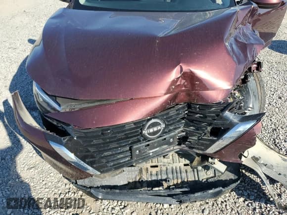 ✅ 2024 Nissan Sentra SV • VIN: 3N1AB8CVXRY299054 • Lot: 71436615. Listed on Copart with 25,493 mi. Free auction sales archive from the USA and detailed vehicle history report at DreamBid. Image 11.