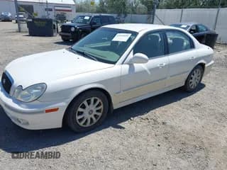 ✅ 2004 Hyundai Sonata GLS • VIN: KMHWF35H34A949529 • Lot: 42526849. Listed on IAAI with 419,036 mi. Free auction sales archive from the USA and detailed vehicle history report at DreamBid. Image 2.