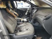 ✅ 2018 Hyundai Santa Fe 2.4L • VIN: 5NMZUDLB6JH090014 • Лот: 40852524. Опубликован ранее на Copart с пробегом Не указан. Бесплатный доступ к архиву аукционных продаж из США и подробный отчёт об истории автомобиля на DreamBid. Изображение 7.