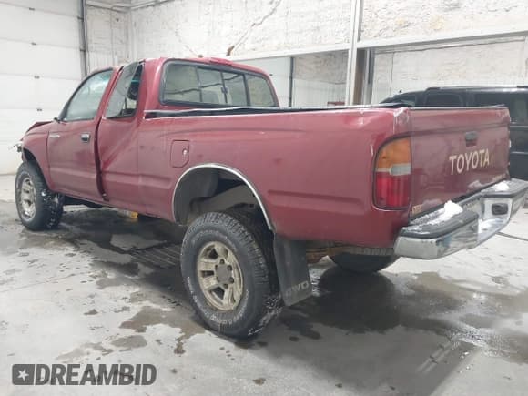 ✅ 1997 Toyota Tacoma • VIN: 4TAWN72N0VZ300794 • Lot: 43691029. Wystawiony na IAAI z przebiegiem 359 530 mil. Bezpłatny archiwum sprzedaży aukcyjnych z USA i szczegółowy raport historii pojazdu na DreamBid. Zdjęcie 3.