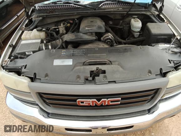 ✅ 2004 GMC Sierra 1500 Work Truck • VIN: 1GTEC14V74E401529 • Lot: 59391565. Listed on Copart with 185,396 mi. Free auction sales archive from the USA and detailed vehicle history report at DreamBid. Image 11.