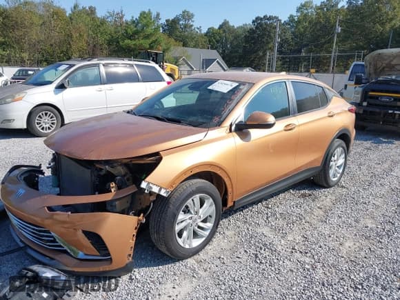 ✅ 2024 Buick Envista Preferred • VIN: KL47LAE26RB219501 • Lot: 43456678. Wystawiony na IAAI z przebiegiem 37 813 mil. Bezpłatny archiwum sprzedaży aukcyjnych z USA i szczegółowy raport historii pojazdu na DreamBid. Zdjęcie 2.