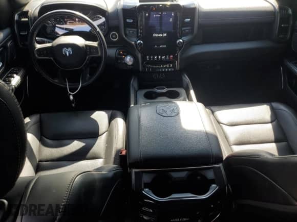 2020 Ram 1500 Rebel z VIN 1C6SRFLM2LN271477, wystawiony jako Copart lot #84295705 z przebiegiem 116 217 mil mil oraz Szkoda całkowita • Salvage title. Historia ofert i sprzedaży dostępna na DreamBid. Obrazek 8.