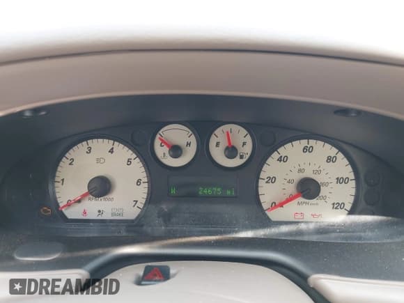 ✅ 2005 Mercury Sable LS • VIN: 1MEFM55SX5A632915 • Lot: 42823026. Listed on IAAI with 24,675 mi. Free auction sales archive from the USA and detailed vehicle history report at DreamBid. Image 7.