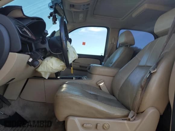 ✅ 2007 Chevrolet Tahoe LT • VIN: 1GNFC13JX7R144616 • Lot: 92238995. Listed on Copart with Not provided. Free auction sales archive from the USA and detailed vehicle history report at DreamBid. Image 7.