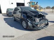 ✅ 2020 Chevrolet Equinox LS • VIN: 3GNAXHEV2LS679874 • Lot: 43662071. Wystawiony na IAAI z przebiegiem 40 541 mil. Bezpłatny archiwum sprzedaży aukcyjnych z USA i szczegółowy raport historii pojazdu na DreamBid. Zdjęcie 1.