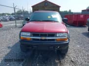 ✅ 2001 Chevrolet S-10 LS ZR2 • VIN: 1GCCT19W918111649 • Лот: 42586931. Опубликован ранее на IAAI с пробегом 143 305 миль. Бесплатный доступ к архиву аукционных продаж из США и подробный отчёт об истории автомобиля на DreamBid. Изображение 12.