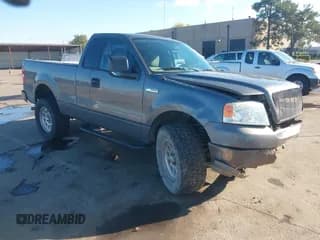 ✅ 2005 Ford F-150 XL • VIN: 1FTRF12W05NA08882 • Lot: 43744196. Wystawiony na IAAI z przebiegiem 95 802 mil. Bezpłatny archiwum sprzedaży aukcyjnych z USA i szczegółowy raport historii pojazdu na DreamBid. Zdjęcie 1.