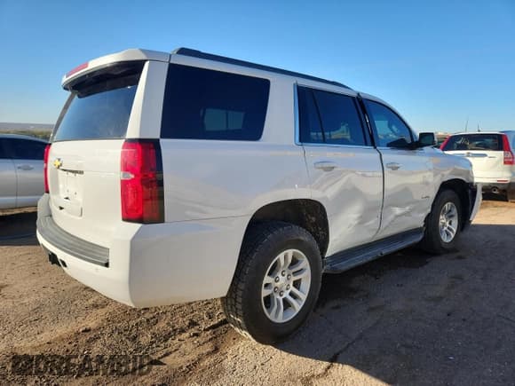 ✅ 2018 Chevrolet Tahoe LS • VIN: 1GNSKAKC9JR255783 • Lot: 90472475. Listed on Copart with 86,957 mi. Free auction sales archive from the USA and detailed vehicle history report at DreamBid. Image 3.