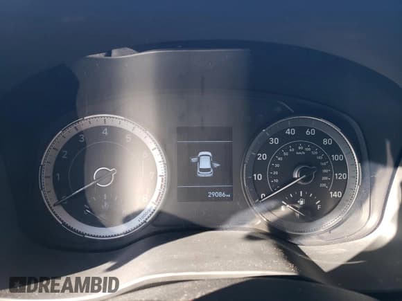 ✅ 2022 Hyundai Venue Limited • VIN: KMHRC8A36NU173457 • Lot: 84472694. Listed on Copart with 29,086 mi. Free auction sales archive from the USA and detailed vehicle history report at DreamBid. Image 9.