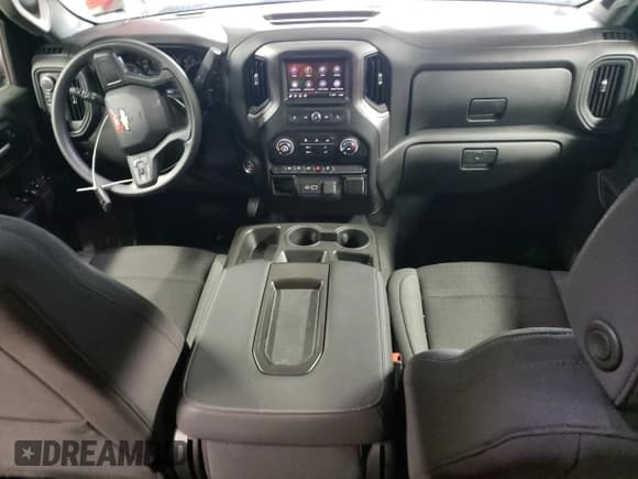 ✅ 2022 Chevrolet Silverado 1500 Custom • VIN: 1GCRDBEK6NZ511460 • Lot: 52829545. Listed on Copart with 19,324 mi. Free auction sales archive from the USA and detailed vehicle history report at DreamBid. Image 8.