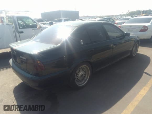 ✅ 2000 BMW 5 Series 528i • VIN: WBADM6347YGU09362 • Lot: 31257286. Listed on IAAI with Not provided. Free auction sales archive from the USA and detailed vehicle history report at DreamBid. Image 4.