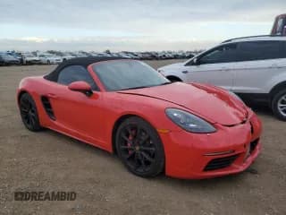 ✅ 2017 Porsche 718 Boxster S • VIN: WP0CB2A82HS240853 • Lot: 77400654. Listed on Copart with 51,330 mi. Free auction sales archive from the USA and detailed vehicle history report at DreamBid. Image 4.
